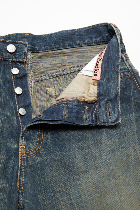 (image for) Accurate Denim shorts - loose fit